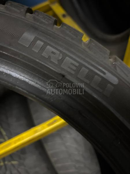 Pirelli 205/40 R17 Zimska