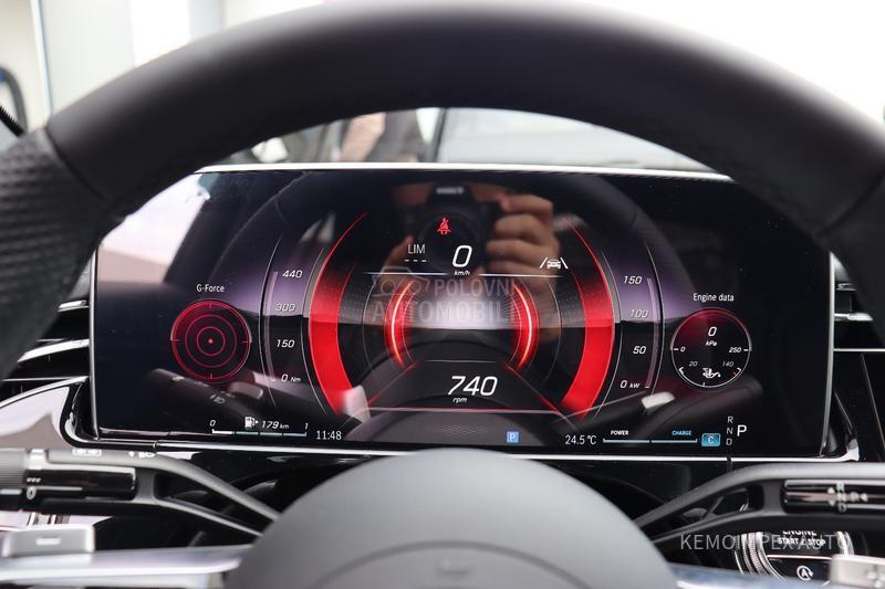 Mercedes Benz E 220 d 4M AMG PANO