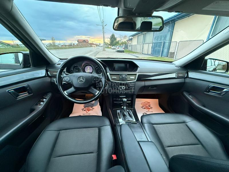 Mercedes Benz E 200 AVANTGARDE/XENON