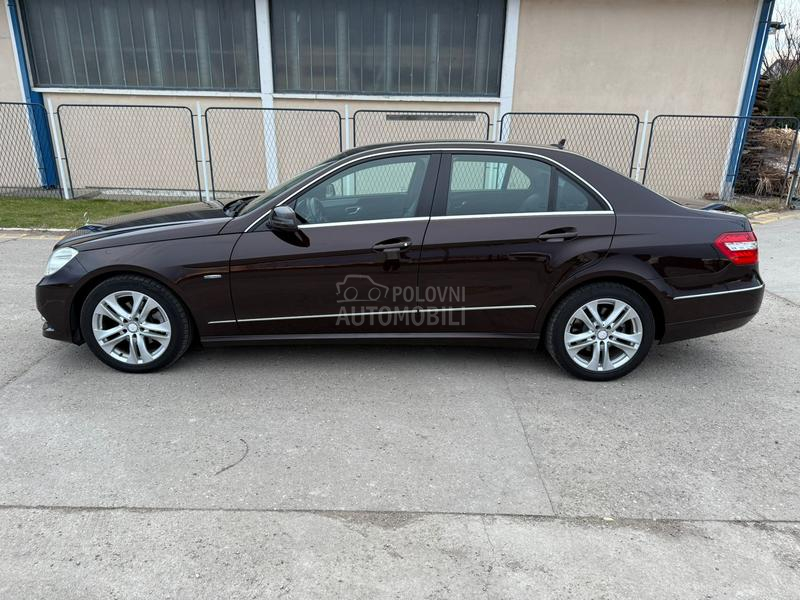 Mercedes Benz E 200 AVANTGARDE/XENON