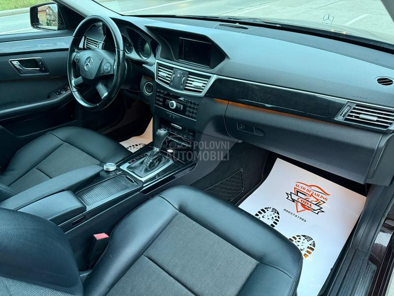 Mercedes Benz E 200 AVANTGARDE/XENON