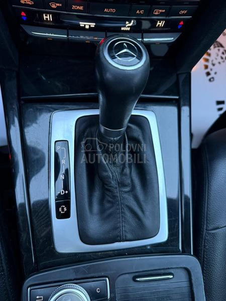 Mercedes Benz E 200 AVANTGARDE/XENON