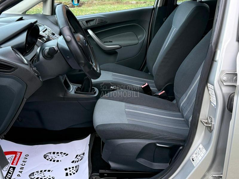 Ford Fiesta 1.2 B T O P