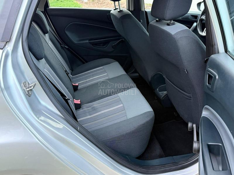 Ford Fiesta 1.2 B T O P