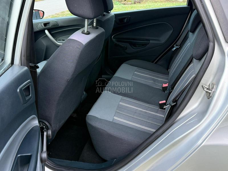 Ford Fiesta 1.2 B T O P