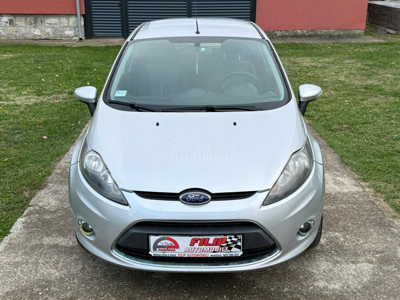 Ford Fiesta 1.2 B T O P