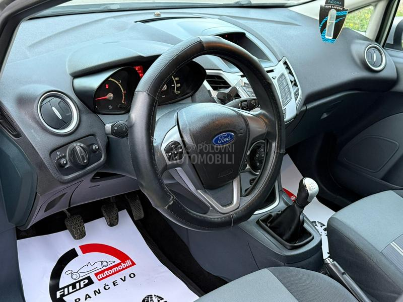 Ford Fiesta 1.2 B T O P