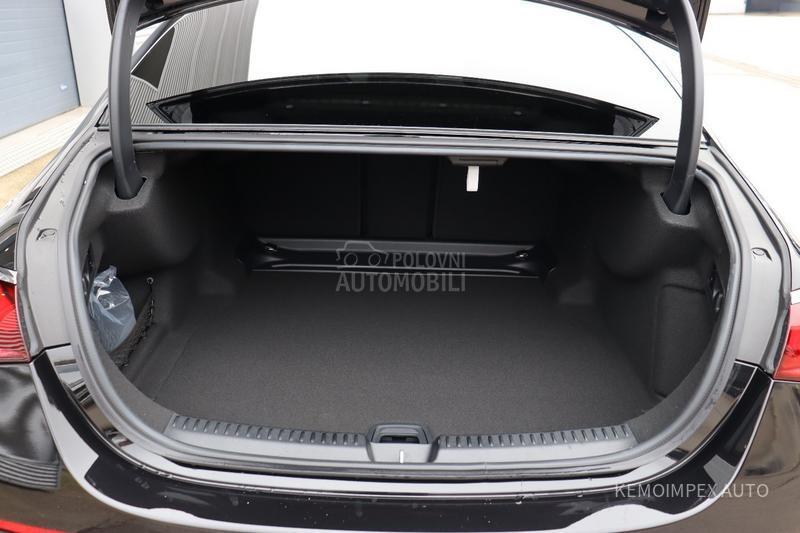 Mercedes Benz E 220 d 4M AMG PANO