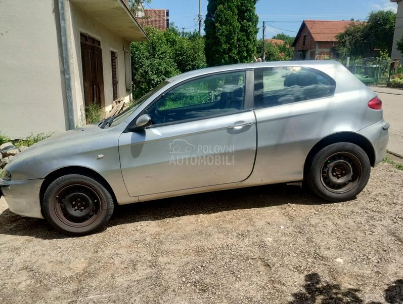Alfa Romeo 147 1