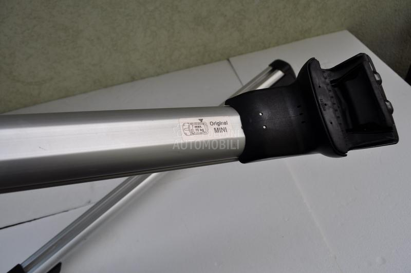 Originalni krovni nosaci R55