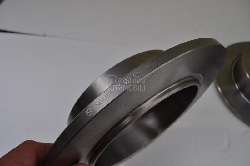Bosch zadnji diskovi 2 L359