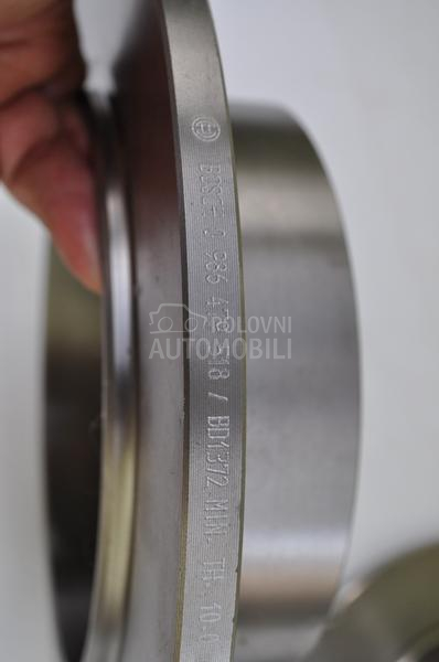 Bosch zadnji diskovi 2 L359