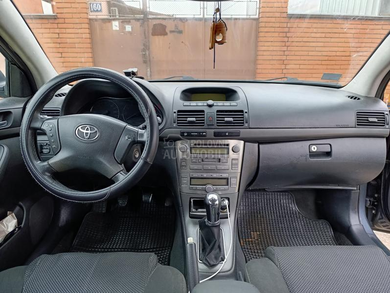 Toyota Avensis 1.8