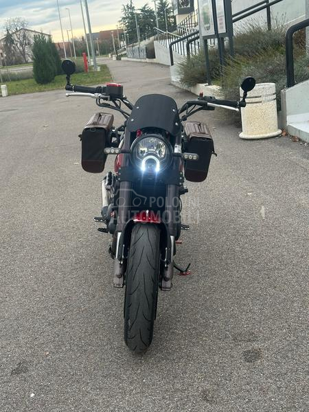 Benelli Leoncino 500