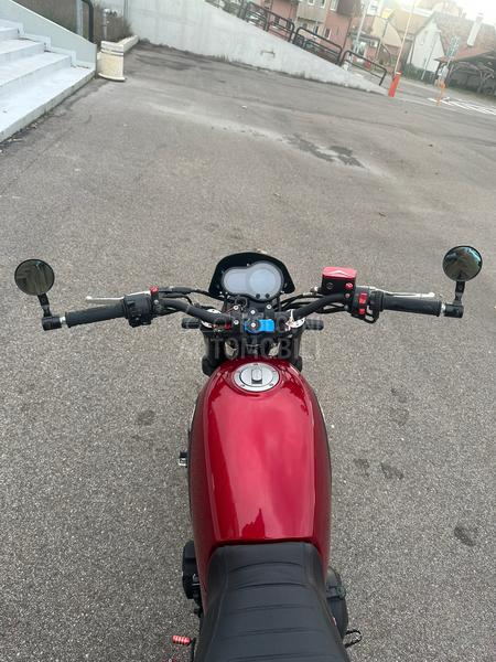 Benelli Leoncino 500