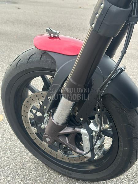 Benelli Leoncino 500