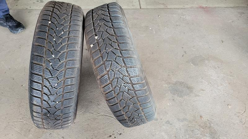 Uniroyal 175/60 R15 Zimska