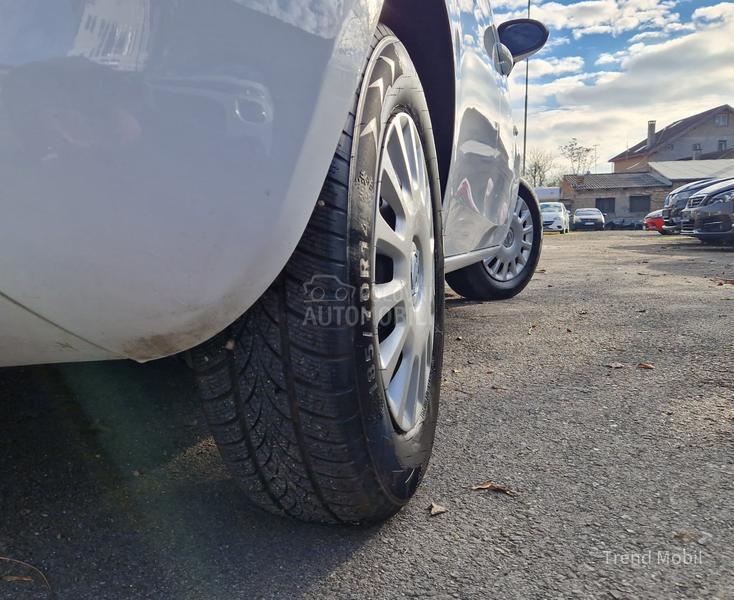 Opel Corsa E 1.4 srb tng