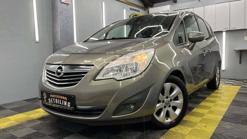 Opel Meriva COSMO