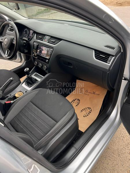 Škoda Octavia 1 VL SRB