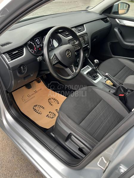 Škoda Octavia 1 VL SRB