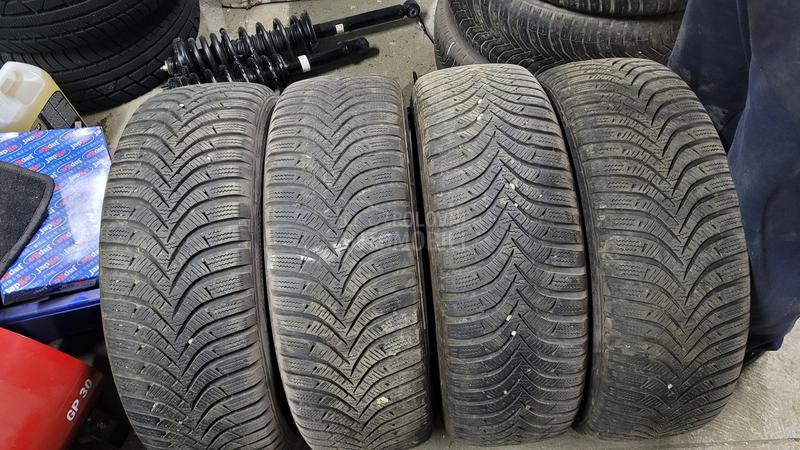 Hankook 195/60 R15 Sve sezone
