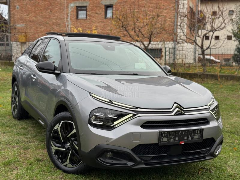 Citroen C4 SHINE PANO/360KAM