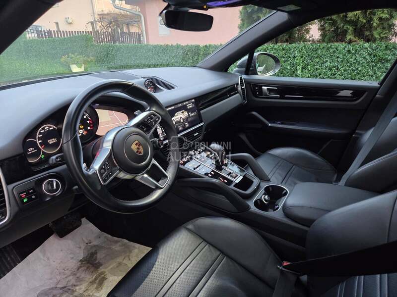 Porsche Cayenne COUPE N O V