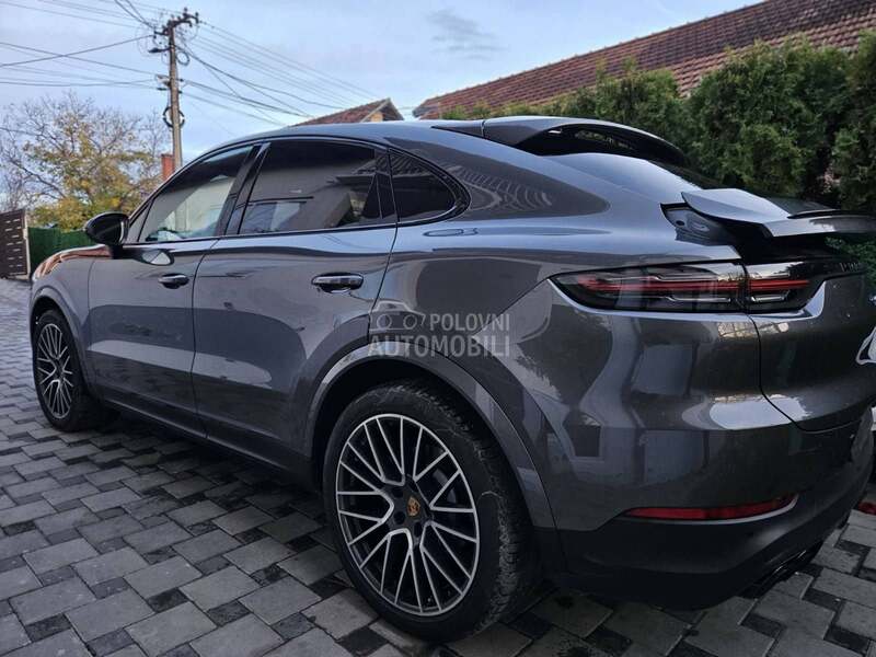 Porsche Cayenne COUPE N O V