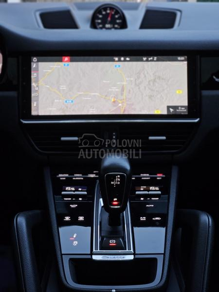 Porsche Cayenne COUPE N O V