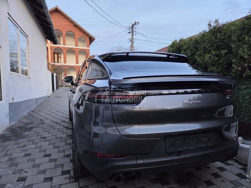 Porsche Cayenne COUPE N O V