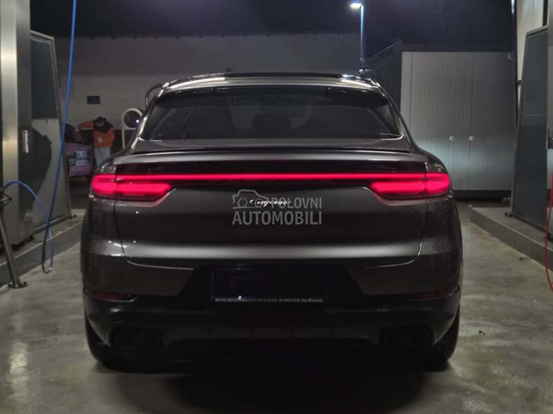 Porsche Cayenne COUPE N O V