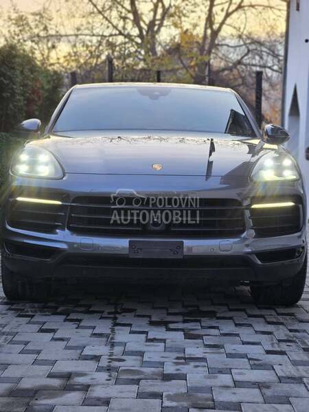 Porsche Cayenne COUPE N O V