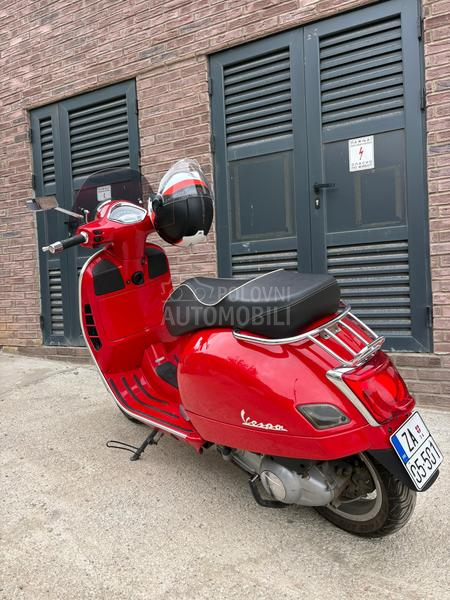 Vespa Gts 300