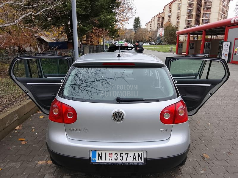 Volkswagen Golf 5 1.9
