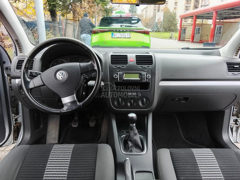 Volkswagen Golf 5 1.9