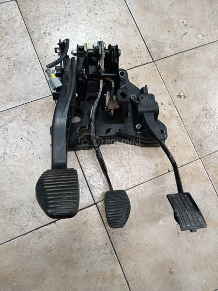 Pedale kocnice i kvacila 2.0 H