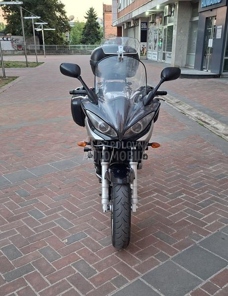 Yamaha FZ6S Fazer