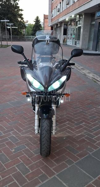 Yamaha FZ6S Fazer