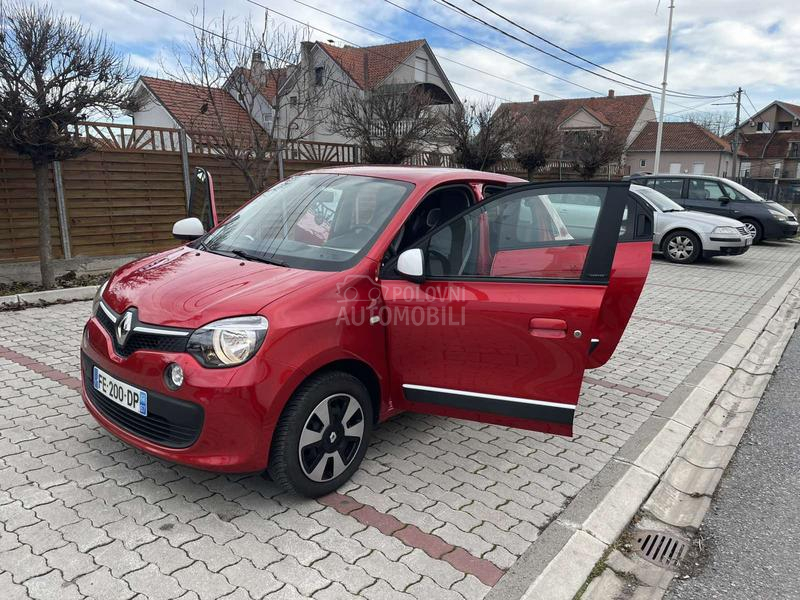Renault Twingo 1,0 27700 K M