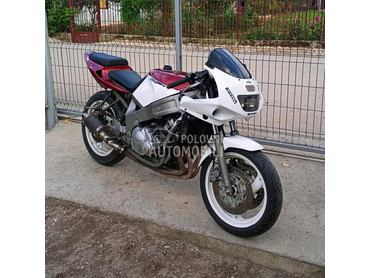 Yamaha FZR 600