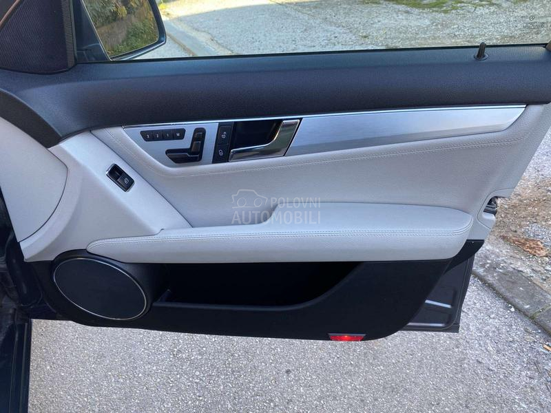 Mercedes Benz C 280 2996 cm