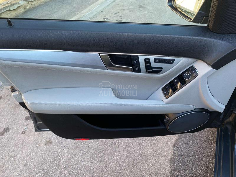 Mercedes Benz C 280 2996 cm
