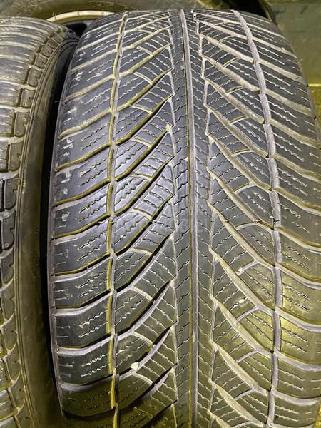 Goodyear 245/45 R18 Zimska