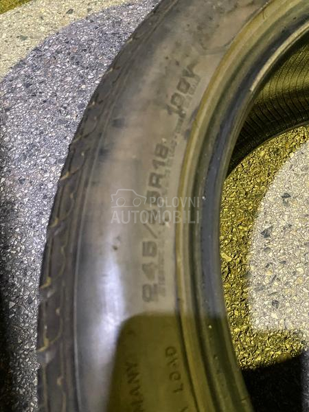 Goodyear 245/45 R18 Zimska