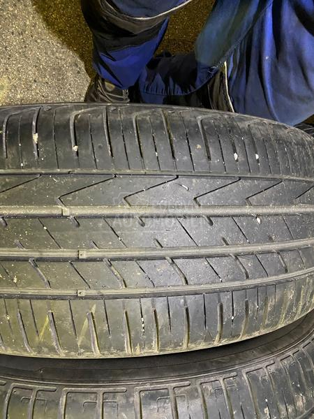 Hankook 235/50 R19 Letnja