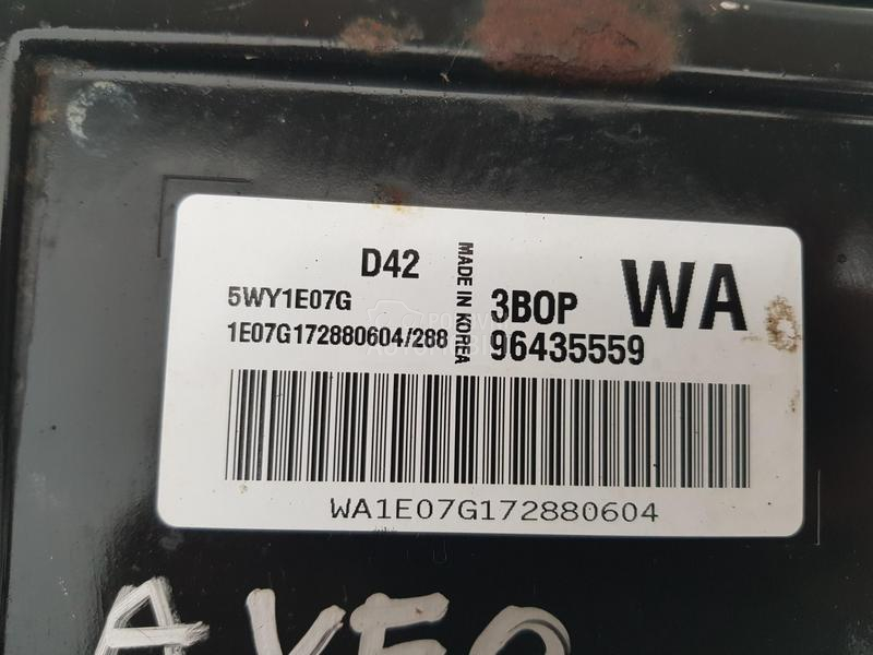 KOMPJUTER,12,I,53,KV