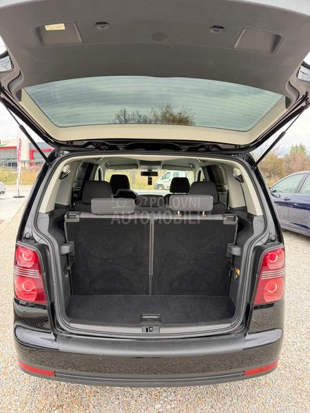 Volkswagen Touran DSG 7sediste
