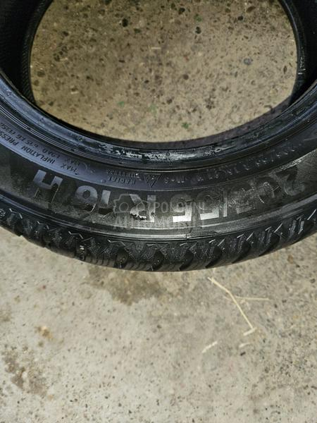 Semperit 205/55 R16 Zimska