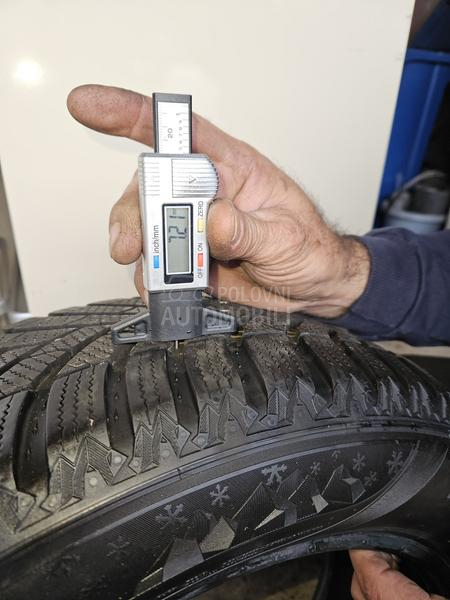 Semperit 205/55 R16 Zimska